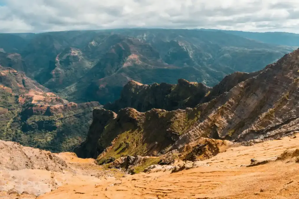 Kauai Trip Planning Tips: Must-See Trails & Beaches kauai trip planning tips waimea canyon viewpoint