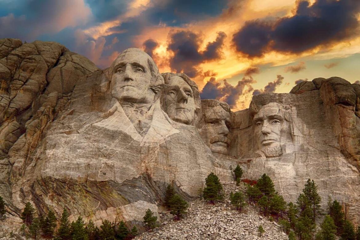 visit mount rushmore